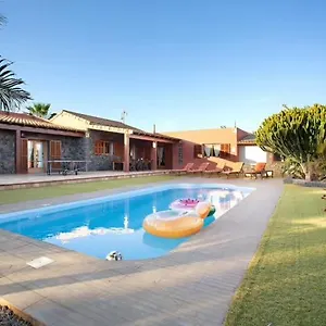 villa-mase.in-canary-islands.com/